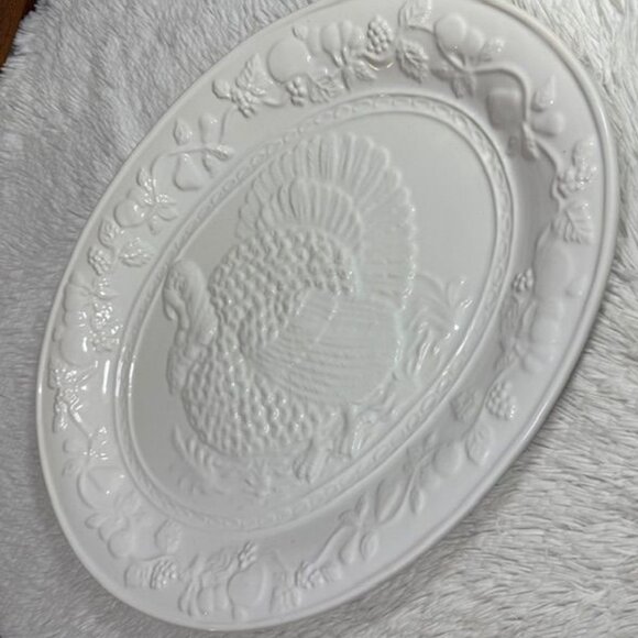 Vintage Gibson Housewares 18 3/8" Ivory Premium Ceramic Oval Turkey Platter - Picture 8 of 12